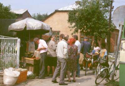 As markets didnot exist in the socialist area, they started marketing on the streets sometimes out of the boot of the car