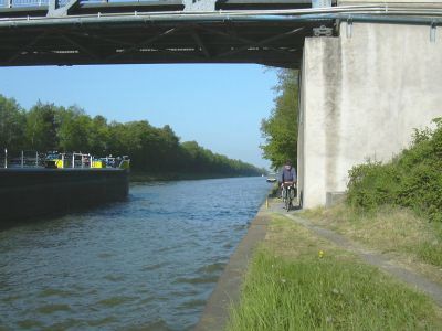 The cyclepath is not always very spacious