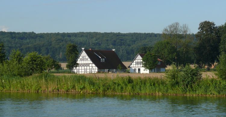 Half-timbered style farmhouses, now renovated, are on this route only to be seen around Bramsche.