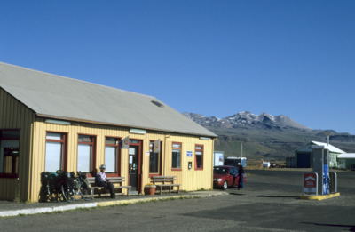 Small petrolstation, cafe and supermarket in one: the place to replenish our foodstocks